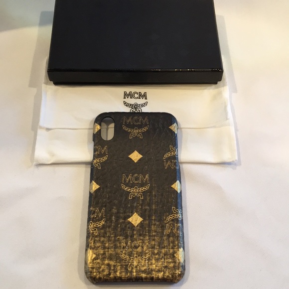 mcm iphone xs max
